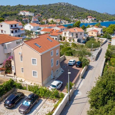 Villa Tea Ražanj Kültér fotó