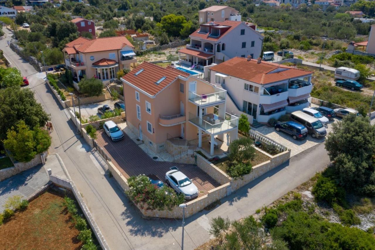 Villa Tea Ražanj Kültér fotó
