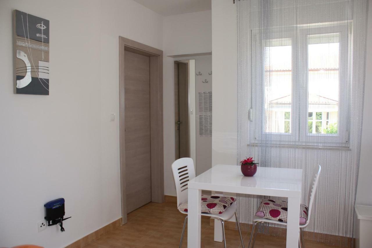 Villa Tea Ražanj Kültér fotó