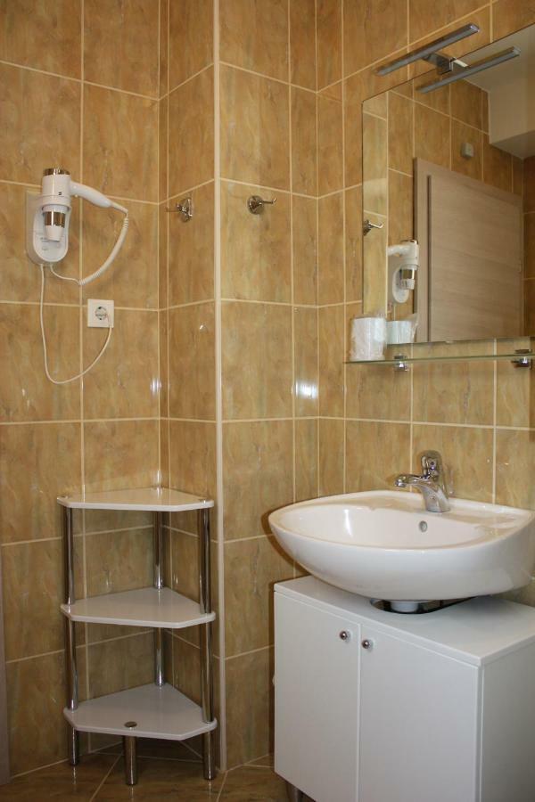 Villa Tea Ražanj Kültér fotó
